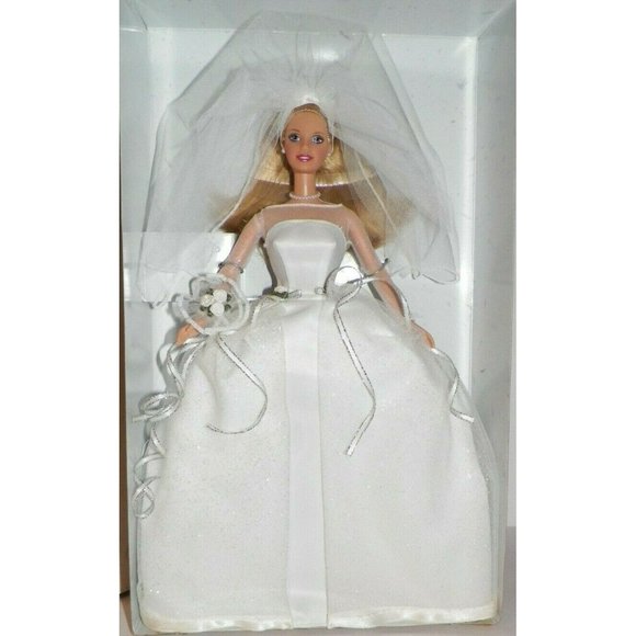 Vintage '99 Blushing Bride Wedding Barbie Doll NIB - Picture 3 of 9